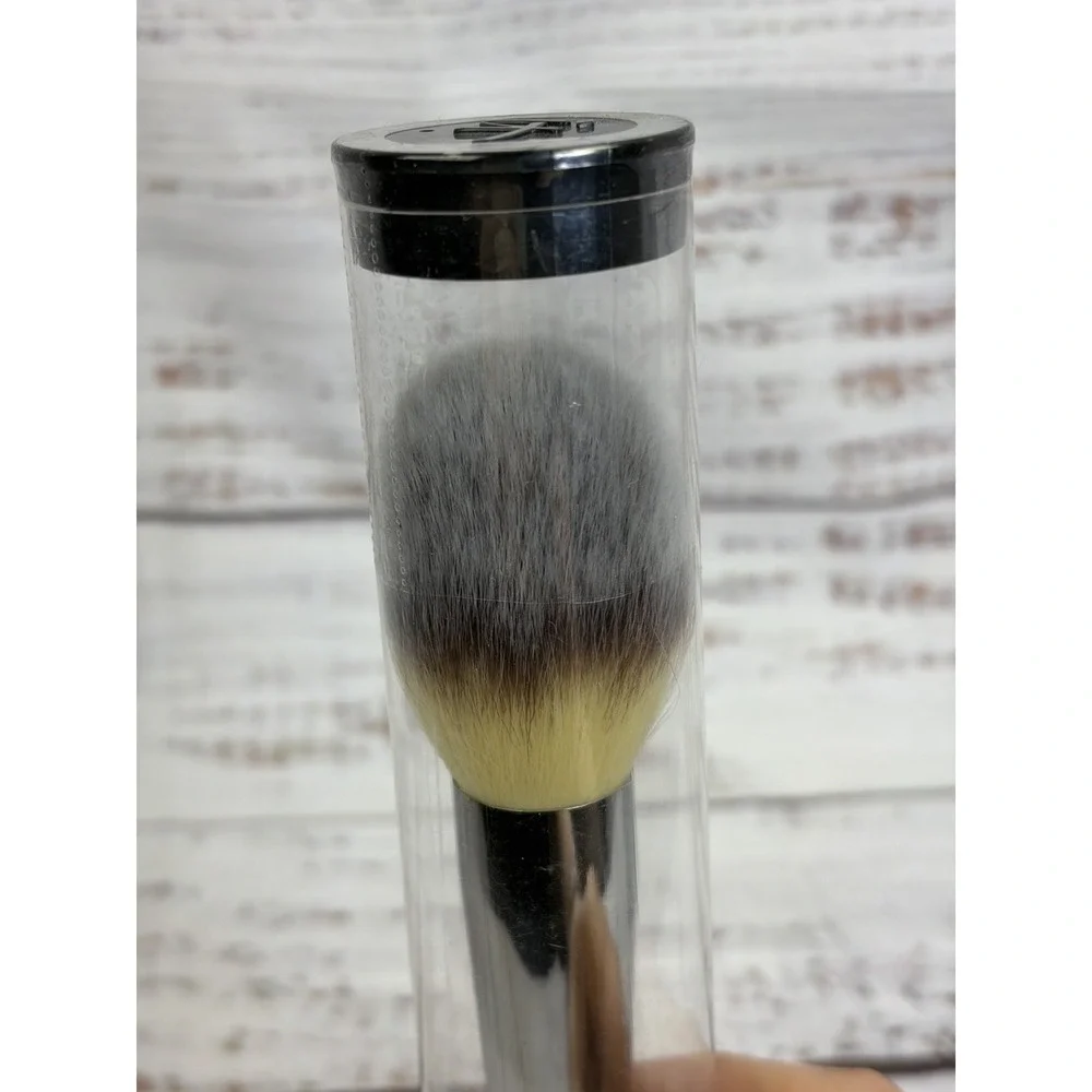 IT COSMETICS HEAVENLY LUXE WAND BALL POWDER BRUSH #8 (NIB/Sealed)
